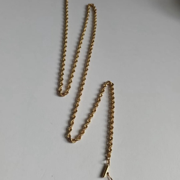 20” 14K Gold Chunky Rope Necklace - Picture 7 of 14